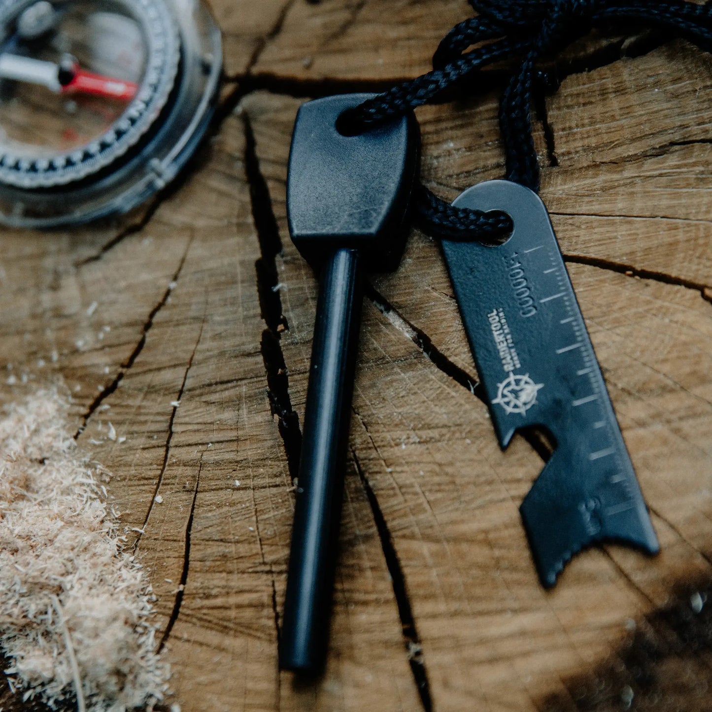 Firestarter – Magnesium Flint & Striker Tool